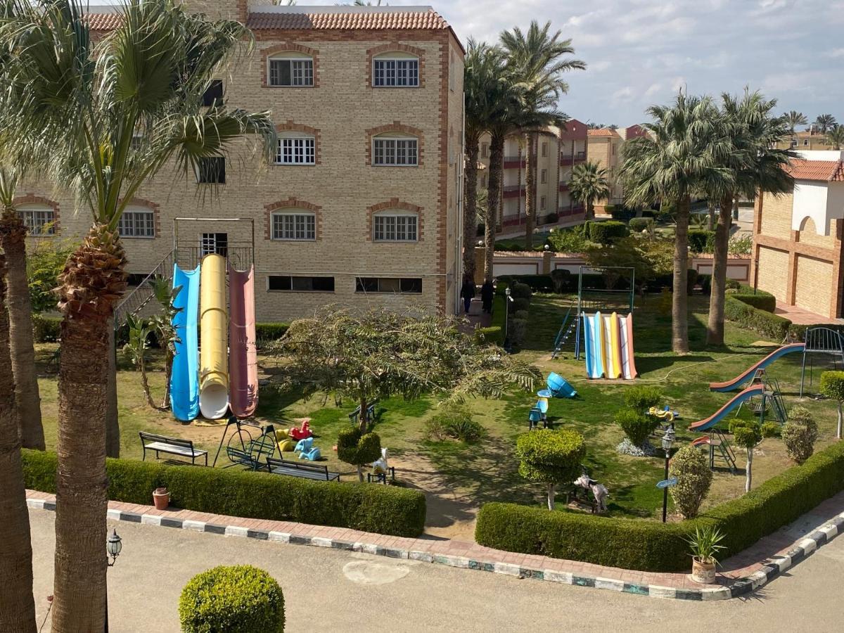 Tolip Inn Resort Fāʼid Bagian luar foto