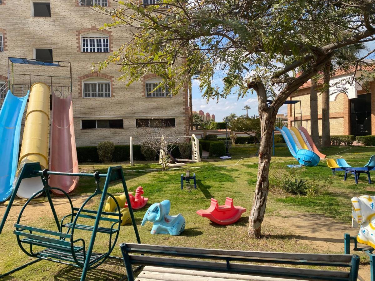 Tolip Inn Resort Fāʼid Bagian luar foto