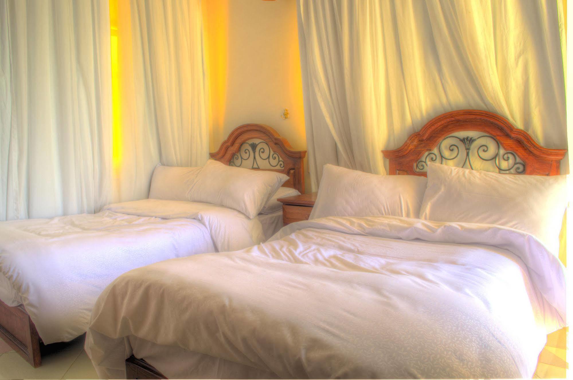 Tolip Inn Resort Fāʼid Bagian luar foto